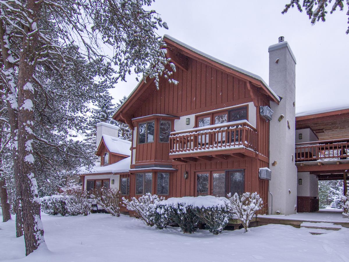 Crystal Mountain Hotel Thompsonville Buitenkant foto